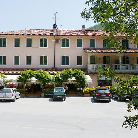 Albergo Ristorante Sterlina Grizzana Екстериор снимка